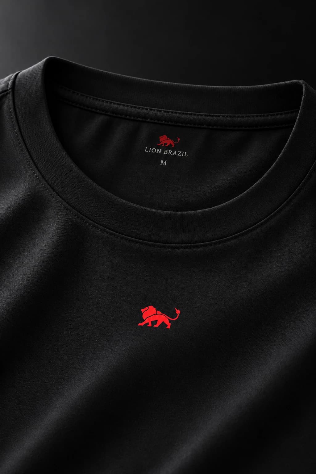 Detalhe da gola e da etiqueta interna da Best T-shirt