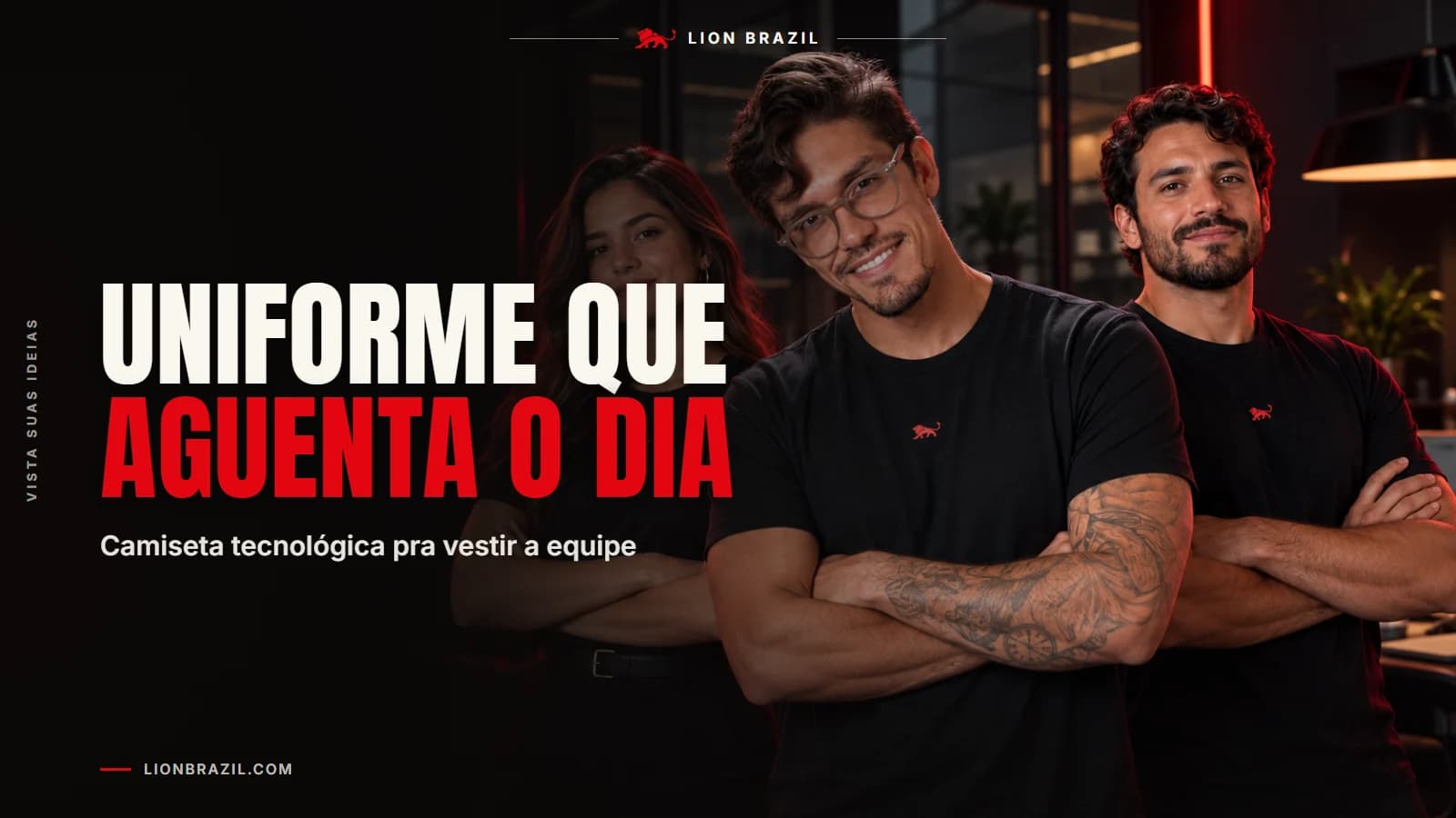 Capa do artigo com o título "Uniforme que aguenta o dia" e Pedro Costa, fundador da Lion Brazil, de camiseta preta com o leão da marca.