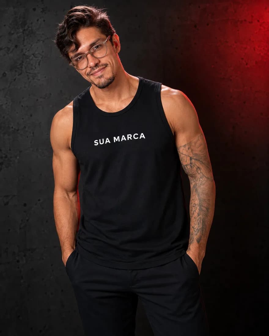Pedro Costa de regata preta estampada com SUA MARCA
