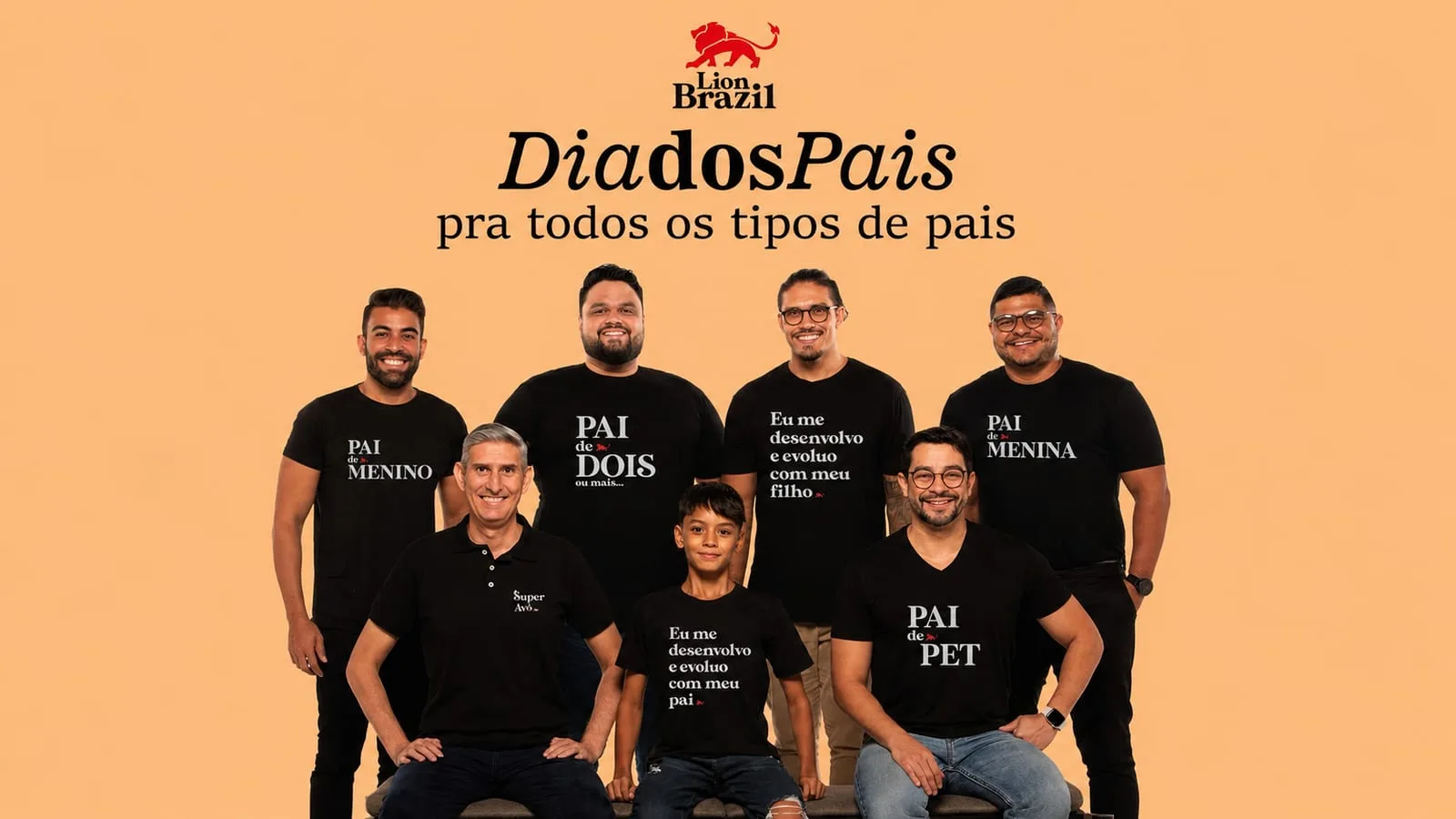 Coleção Dia dos Pais da Lion Brazil: modelos combinando pra pai, filhos, avô e a família toda